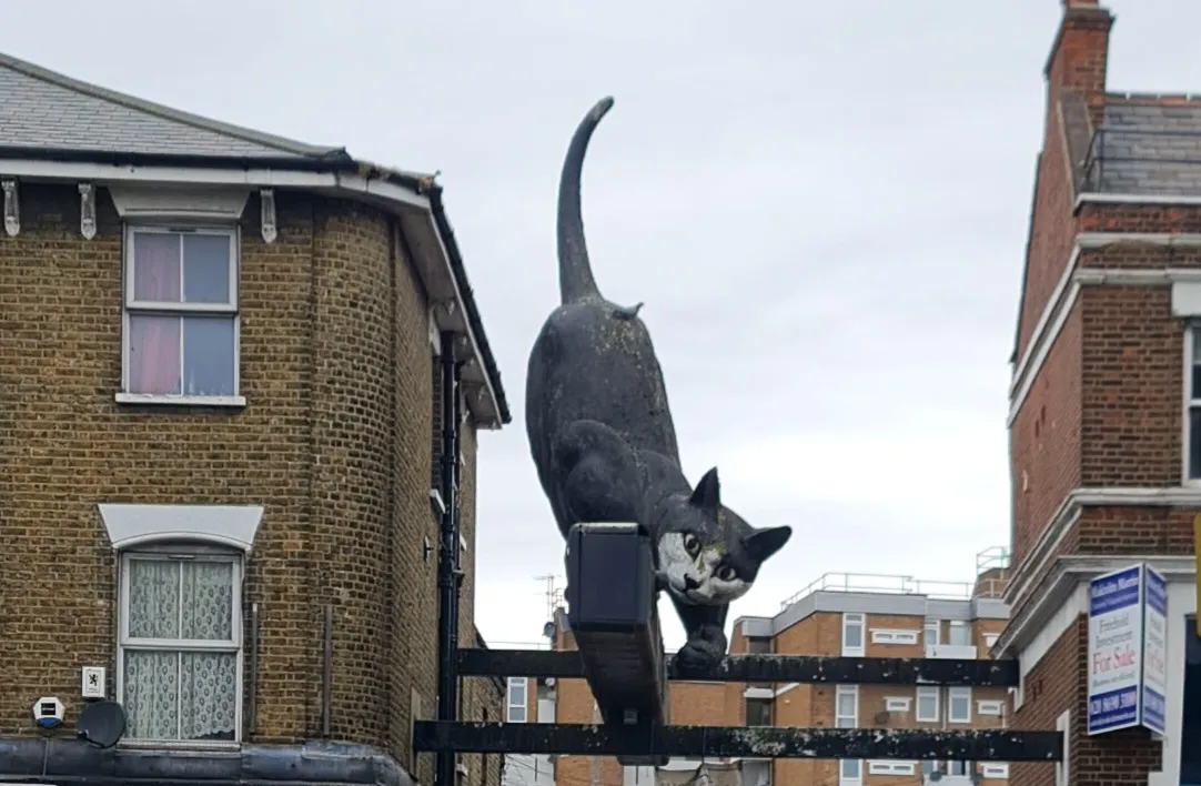 a statue of a cat in catford